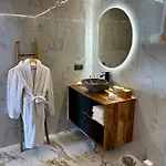L Echappee Belle * 梅杰夫